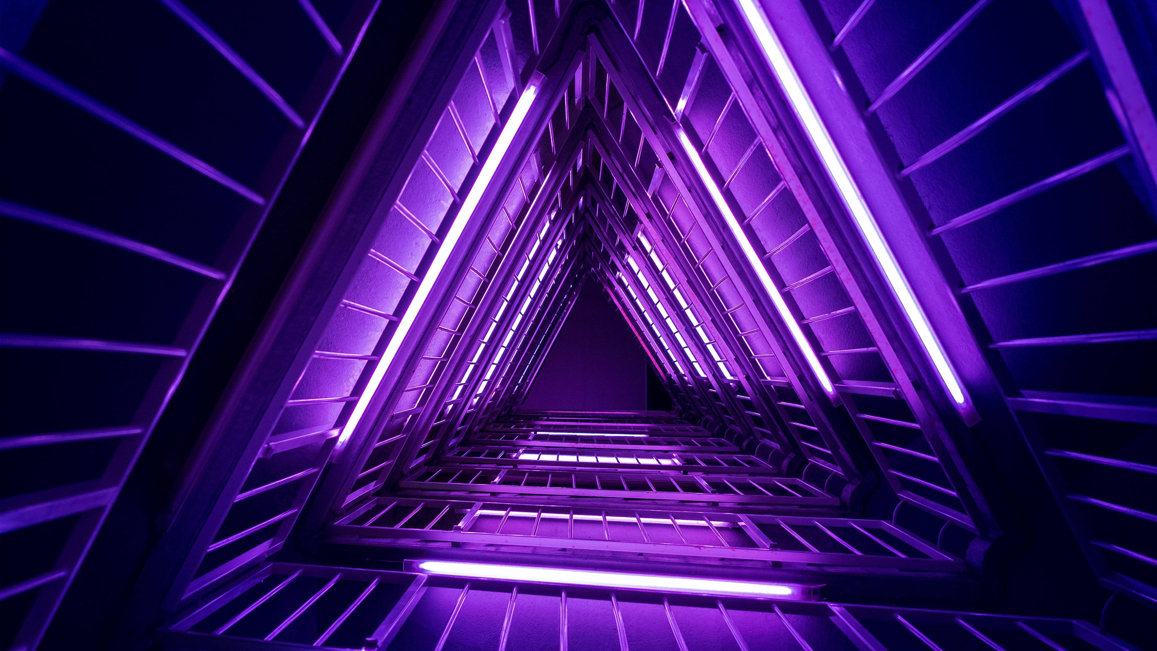 4K ארכיטקטורת מנהרת משולש טפט