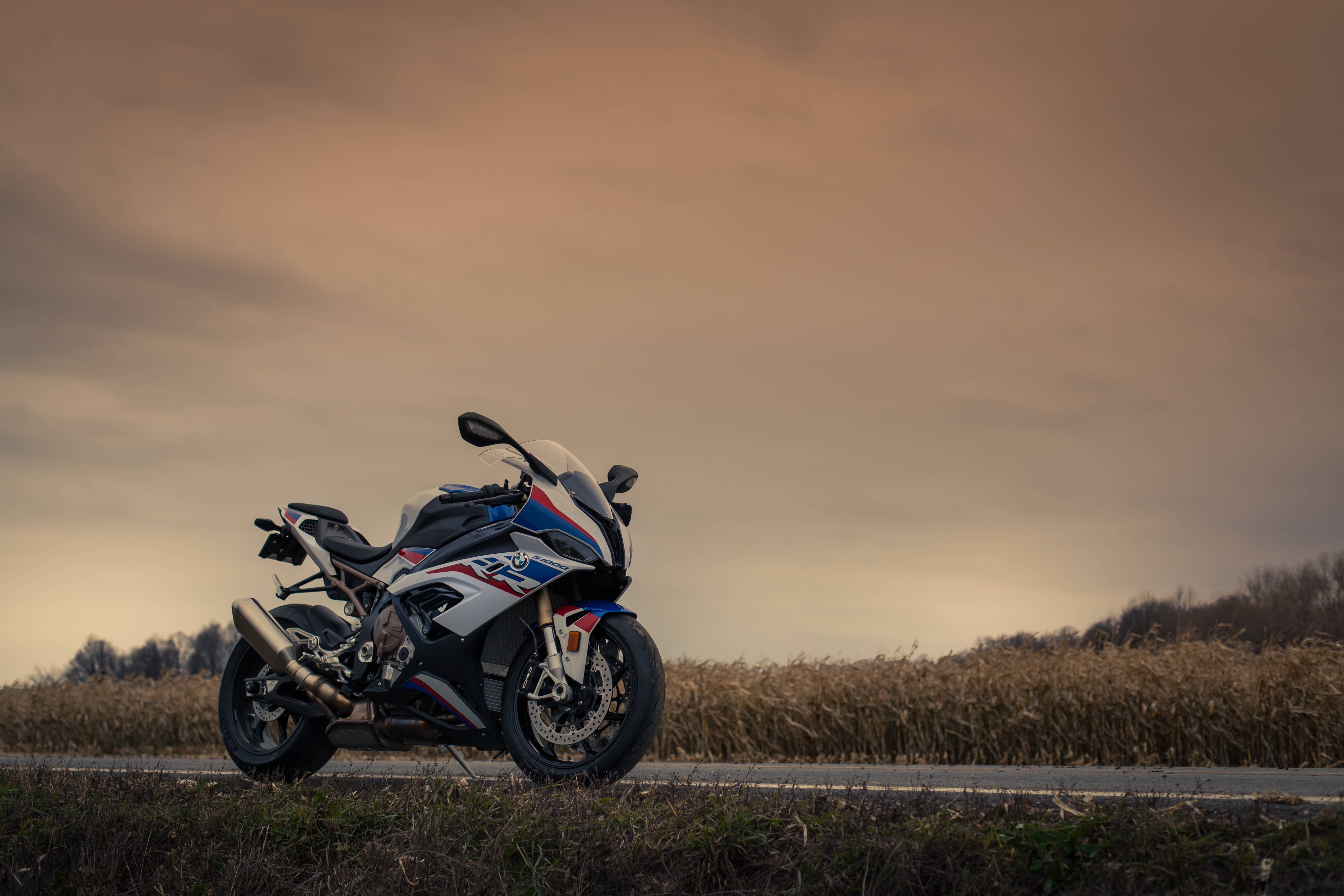 אופנוע BMW כחול אדום לבן 1920x1080 טפט