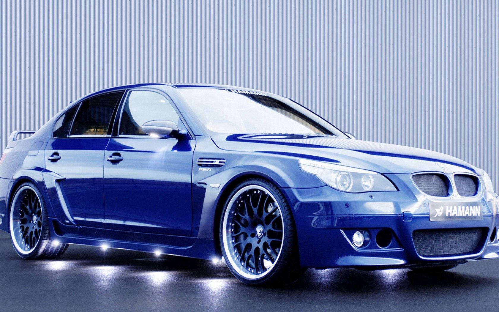מכונית BMW Hamann כחולה טפט