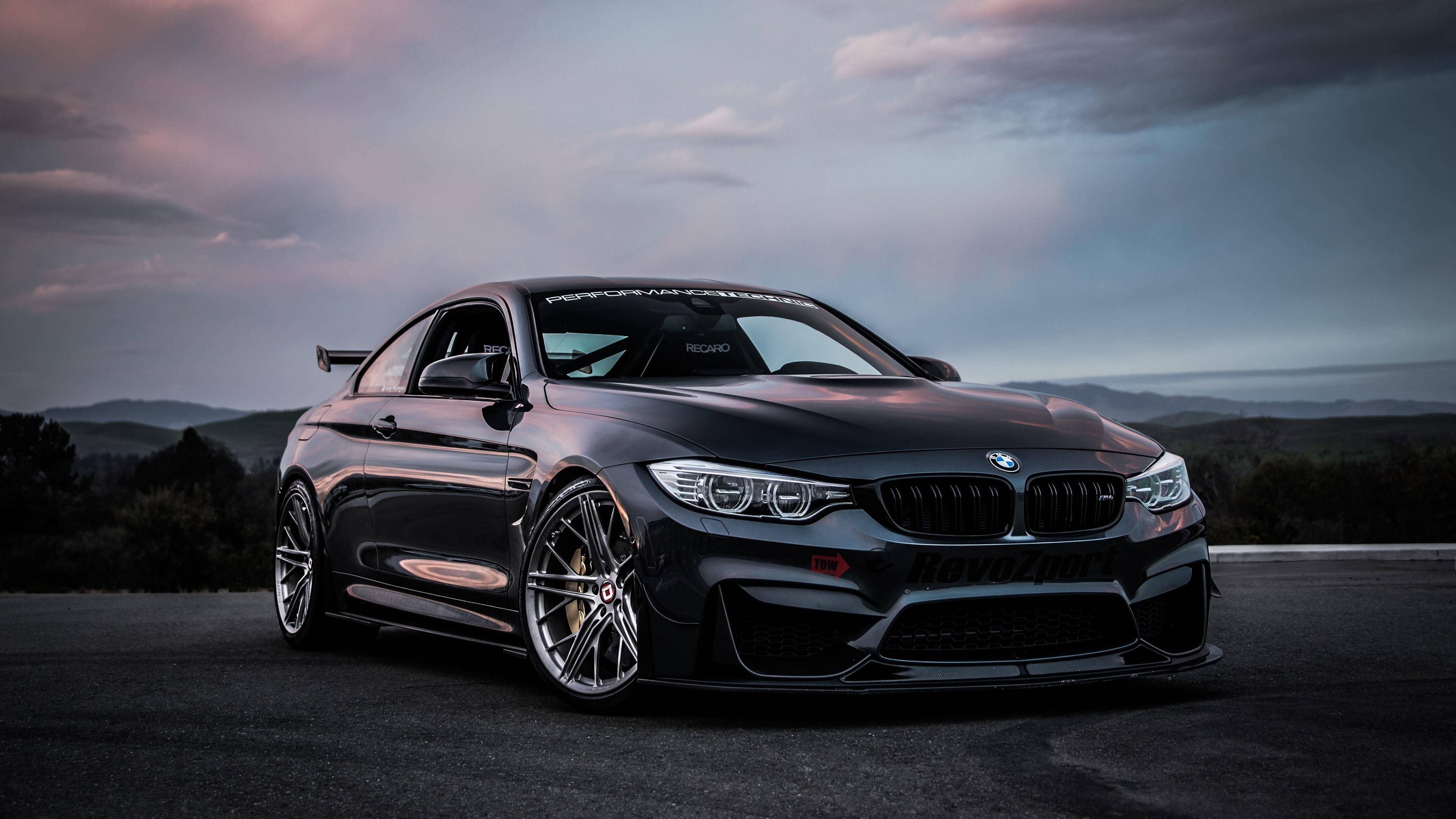 מחשב נייד עם BMW M4 שחור מט טפט