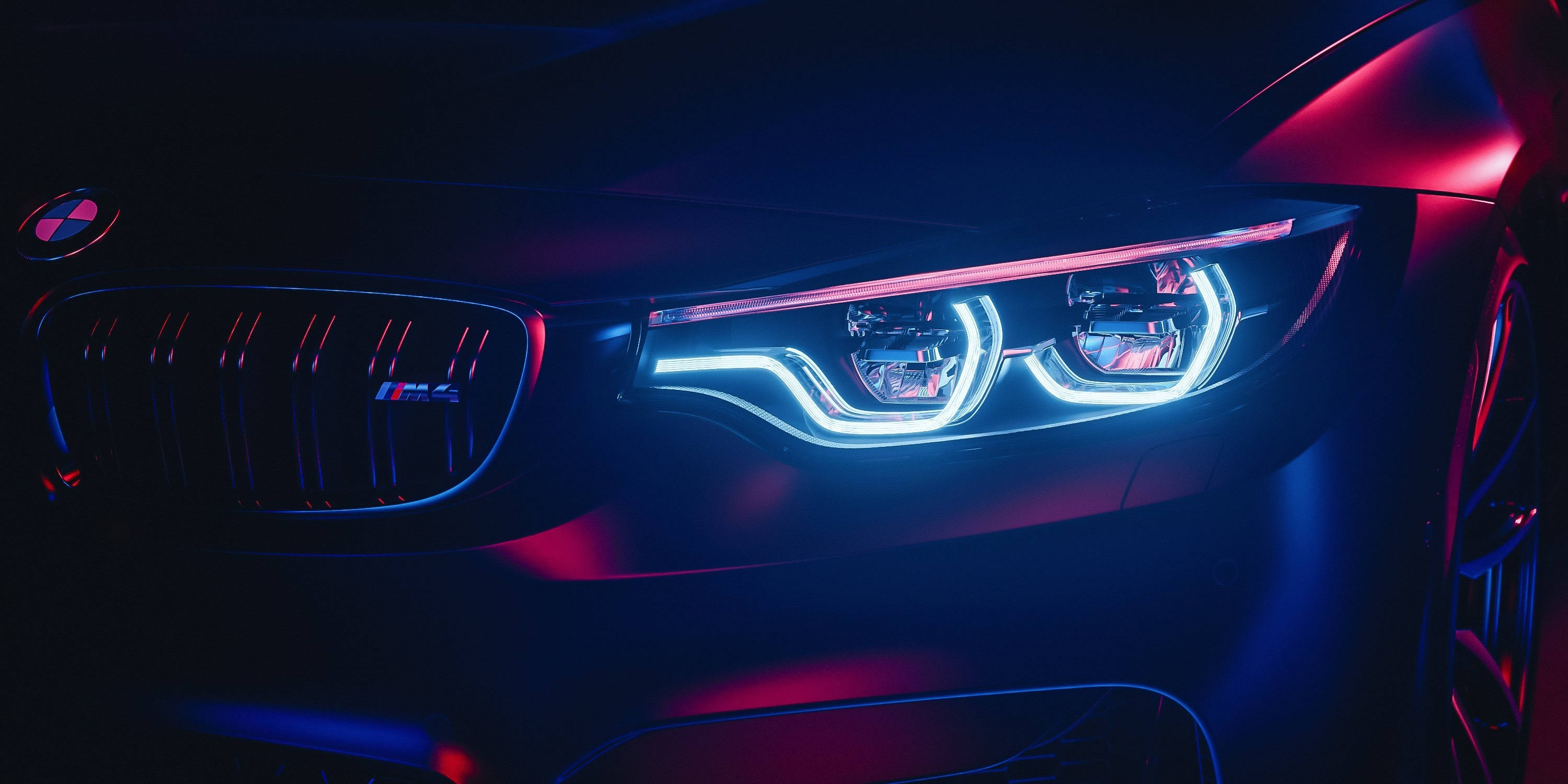 פנסי BMW M4 ברזולוציית Full HD טפט