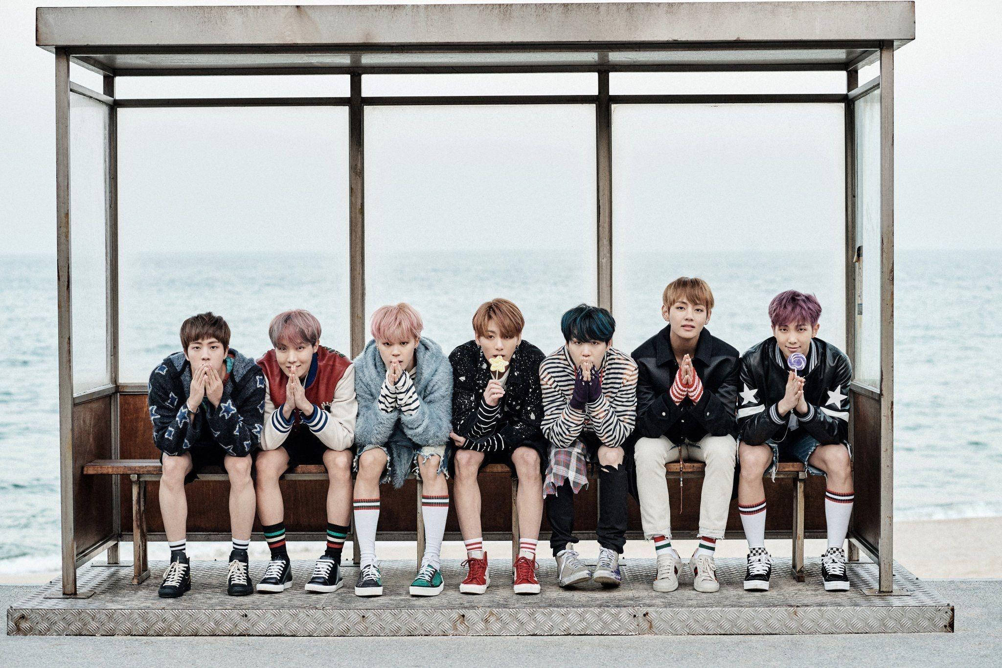 טיזר אלבום BTS מגניב למחשב נייד טפט