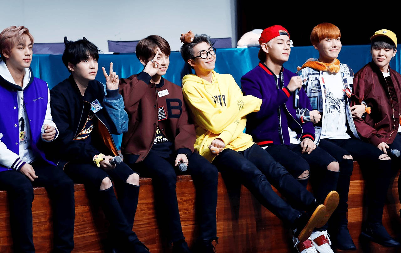 BTS חמודים במפגש מעריצים טפט