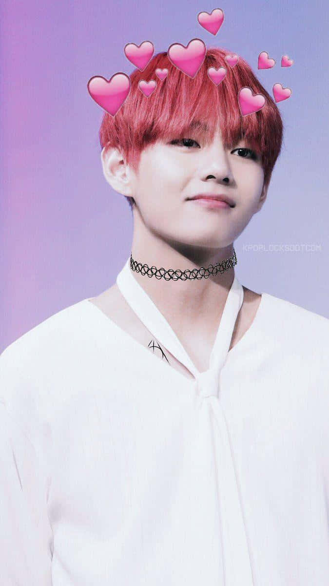 BTS V מצטלם למצלמה במראה חתיך טפט