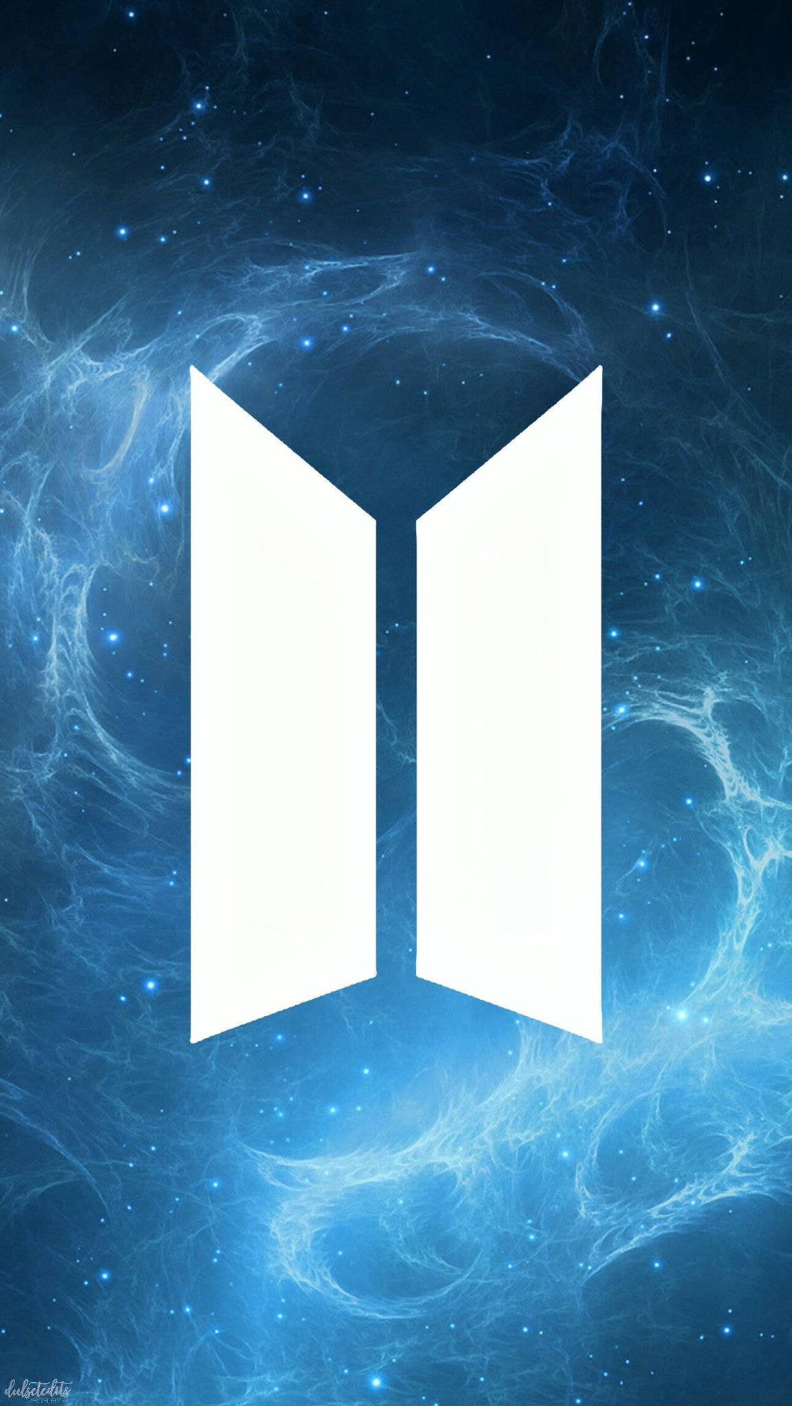 לוגו BTS בכחול טפט