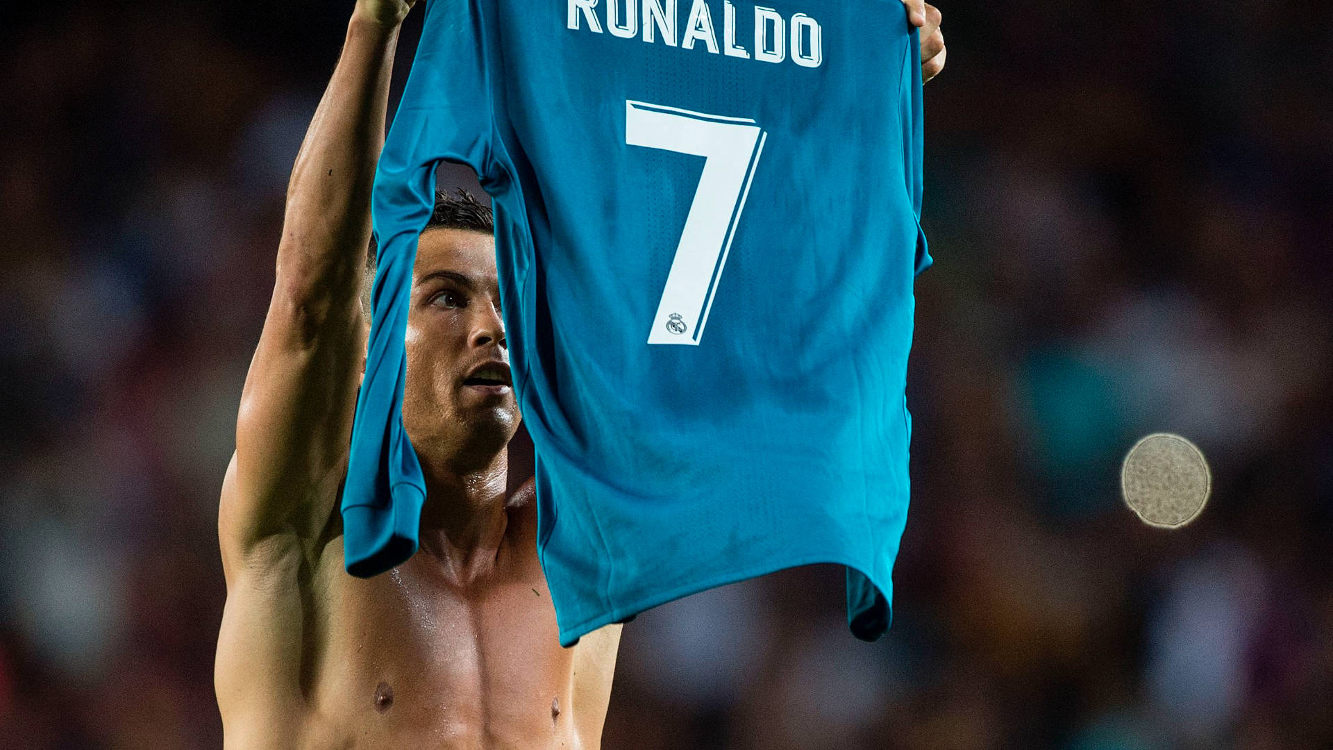 CR7 HD ללא חולצה טפט