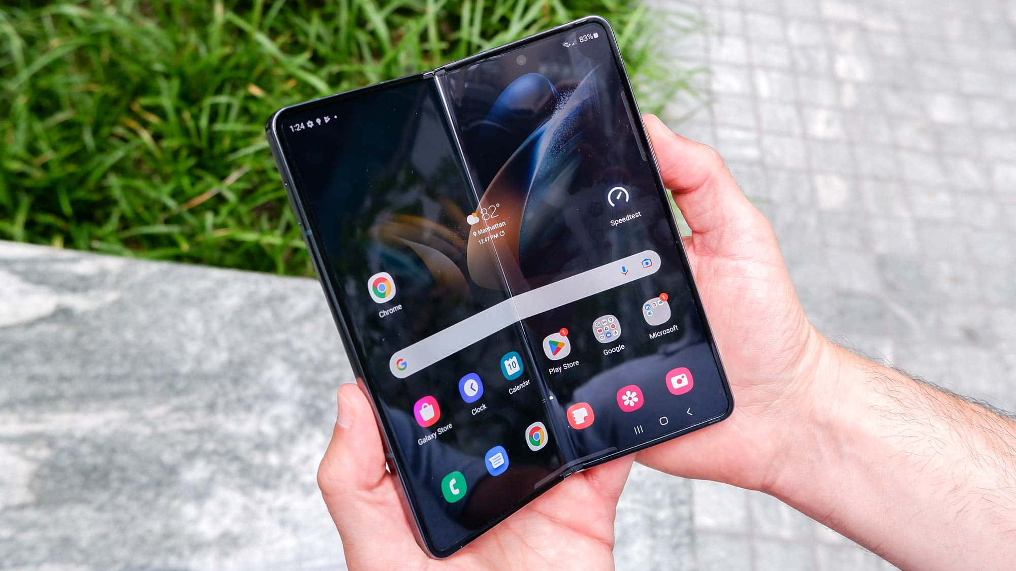 תמונת Samsung Galaxy Z Fold 4 טפט