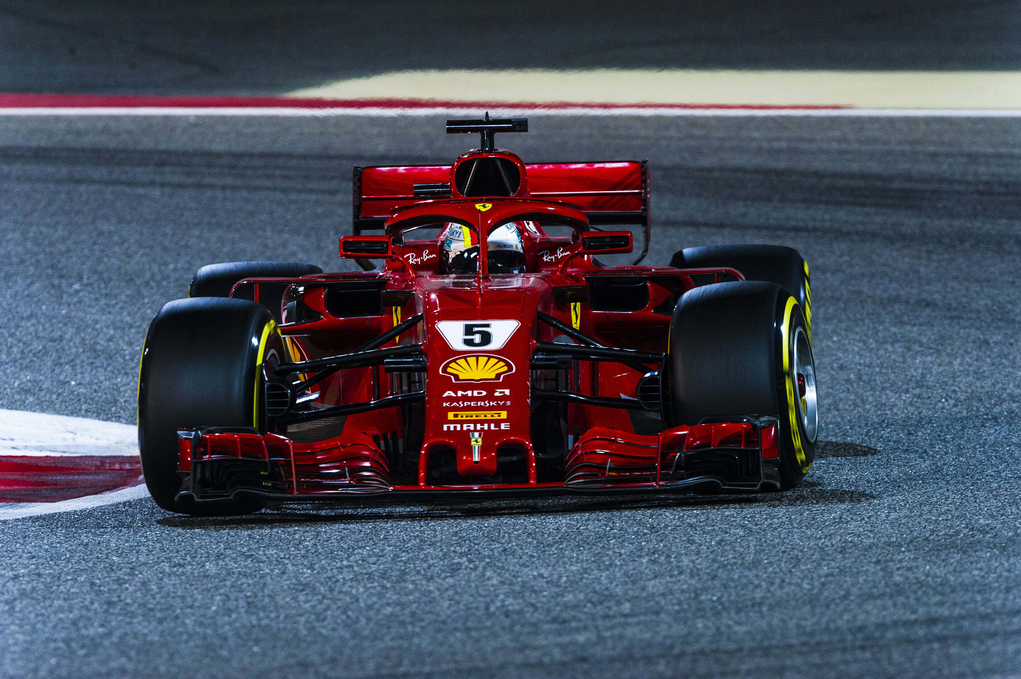 רקע של וטל פרארי SF71H F1 2018 טפט