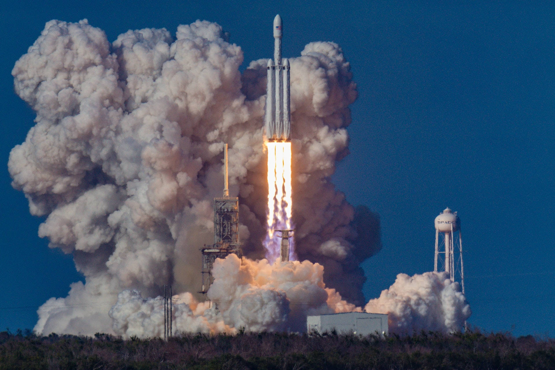 מרכז החלל קנדי SpaceX Falcon Heavy טפט