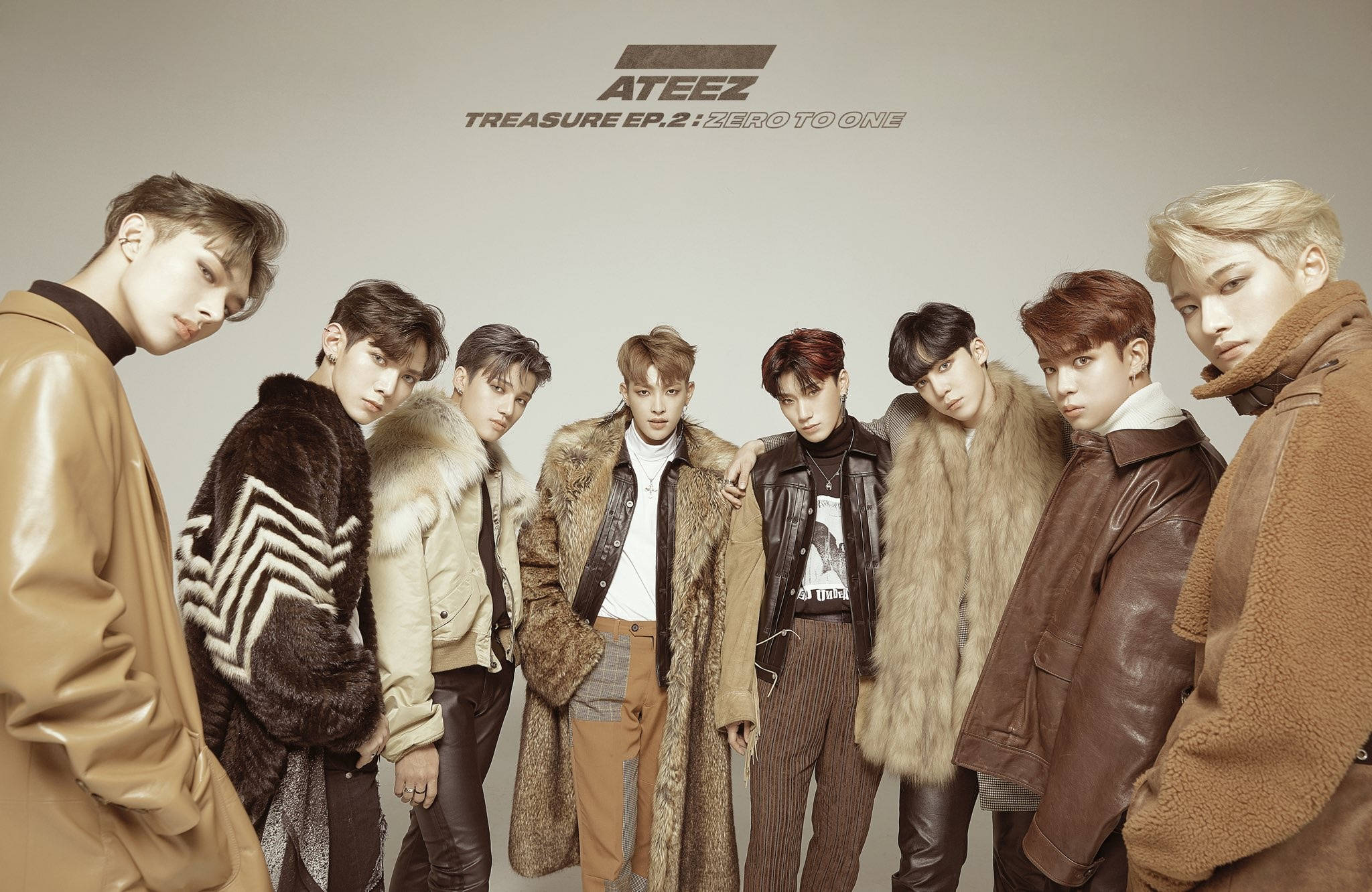 אלבום עטיפת Ateez לשולחן העבודה טפט