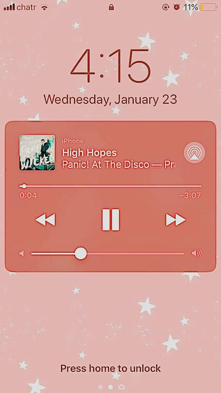 אסתטיקת מוזיקה של High Hopes מאת Panic! — ורוד אסתטי טפט