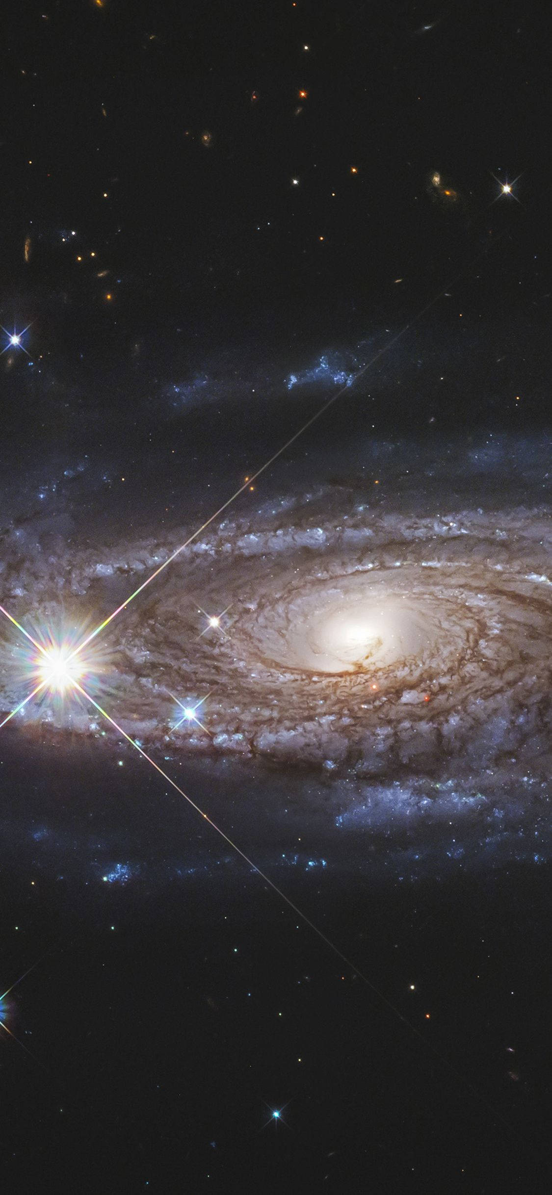 גלקסיה זוהרת של NASA לאייפון טפט