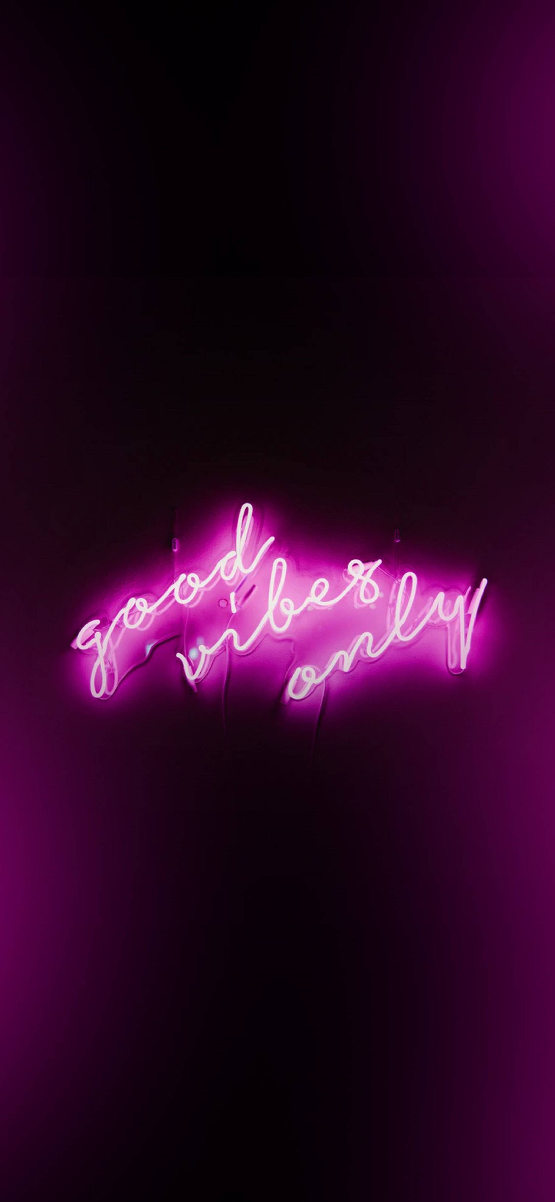 טפט ניאון 4K מרהיב לאייפון - "Good Vibes Only" טפט